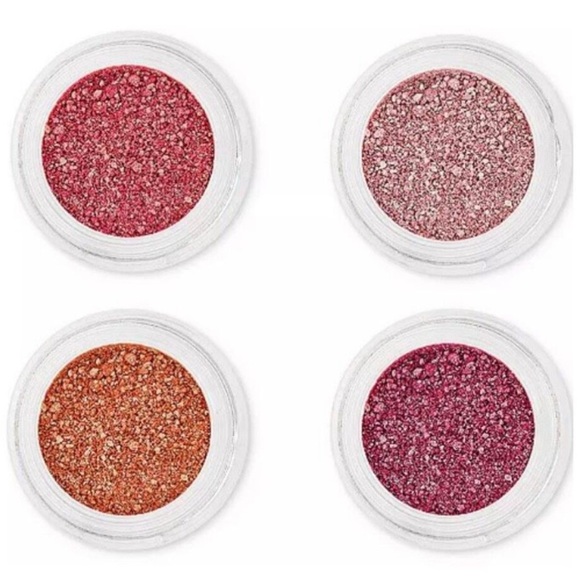 TARTE Chrome For The Holidays Chrome Paint Shadow Quad - Picture 5 of 12
